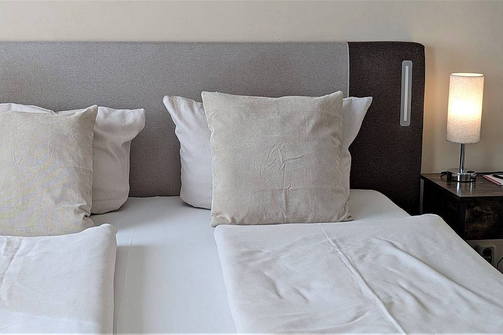 Kleines Doppelzimmer - Altstadthotel Goldene Kugel Objekt-Id 124185 in Waren (Müritz), Müritz