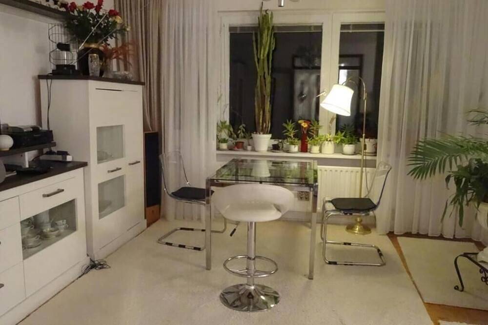 Ganze Wohnung, Beautiful, quiet apartment in the countryside in Berlin-Steglitz in Berlin Lankwitz, Berlin