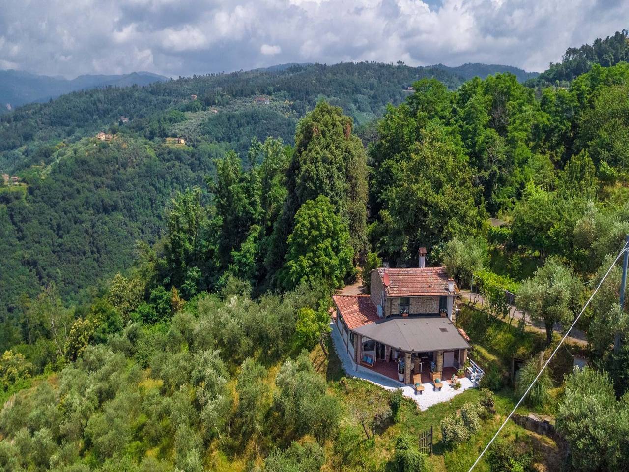 Casa Vacanza per 4 Persone in Pescia, Provincia di Pistoia