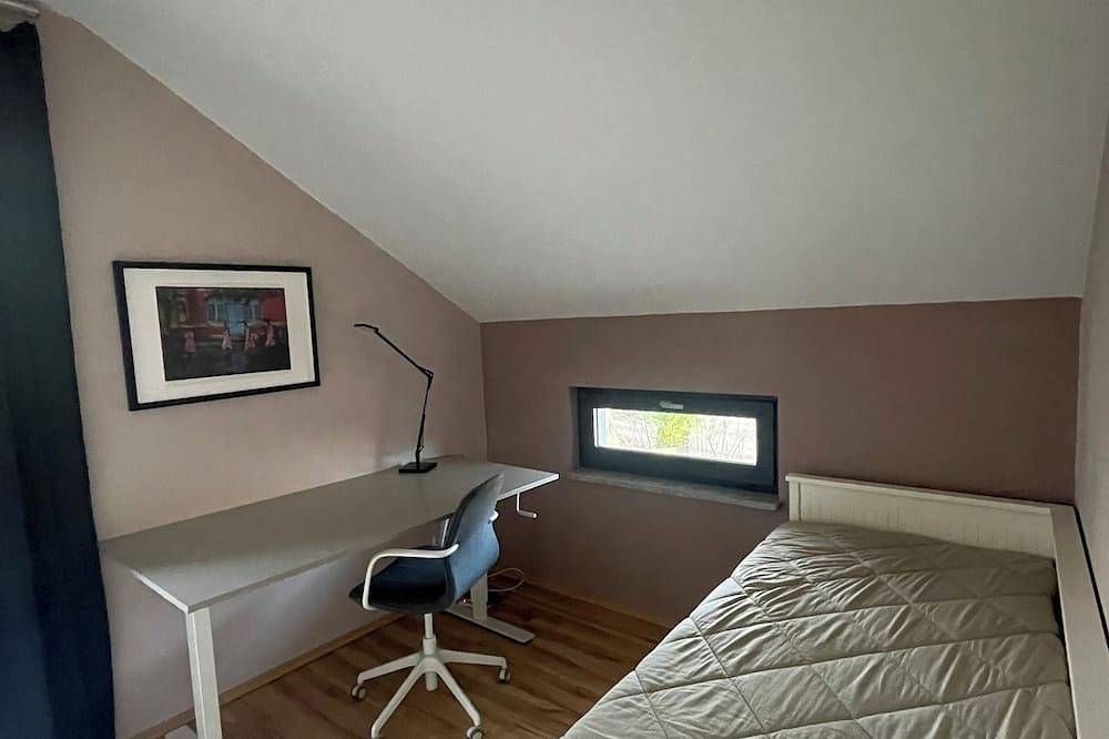Modernes Ferienhaus im Berliner Umland 100 m zum Wandlitz- und Liepnitzsee in Wandlitz, Naturpark Barnim