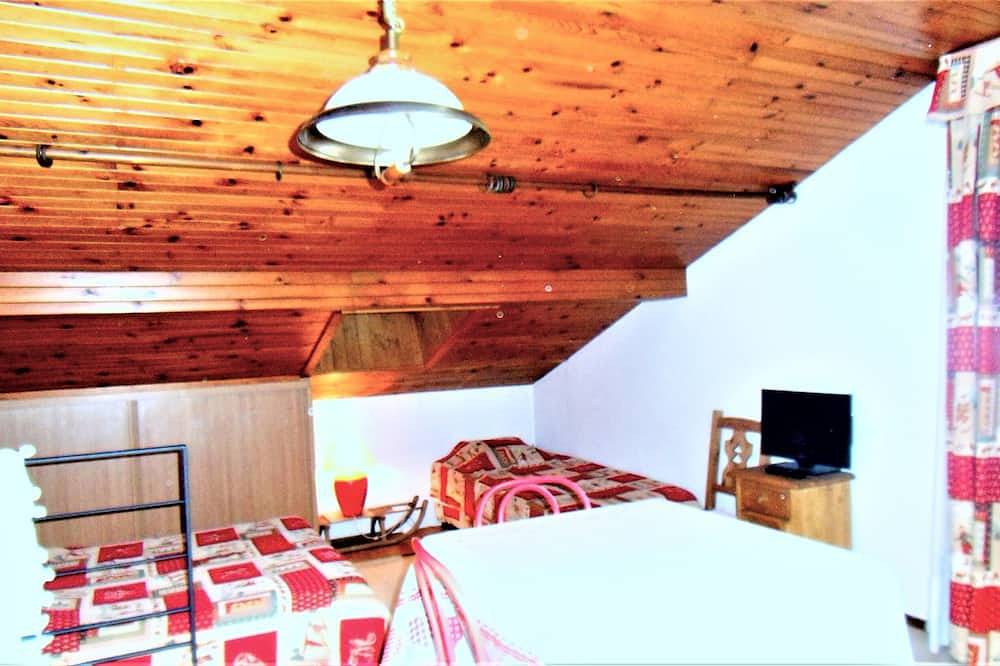 Appartement entier, Confortable studio 3 personnes en bordure des pistes de ski a la Clusaz in La Clusaz, Région d'Annecy