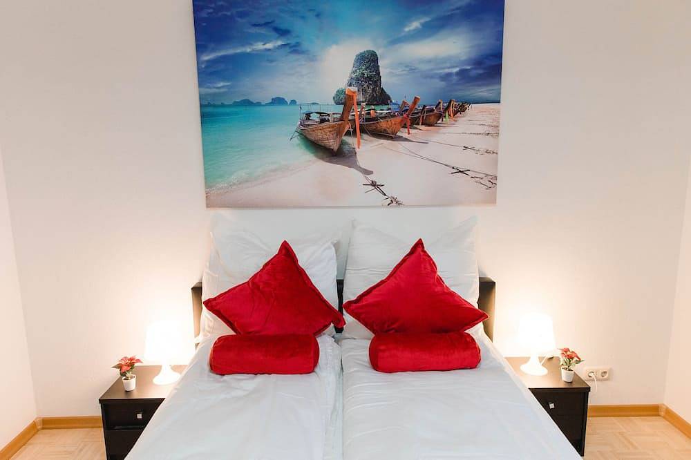 Ganze Wohnung, Schöne Wohnung zwischen Köln und Bonn und Phantasialand in Wesseling, Rhein-Erft-Kreis