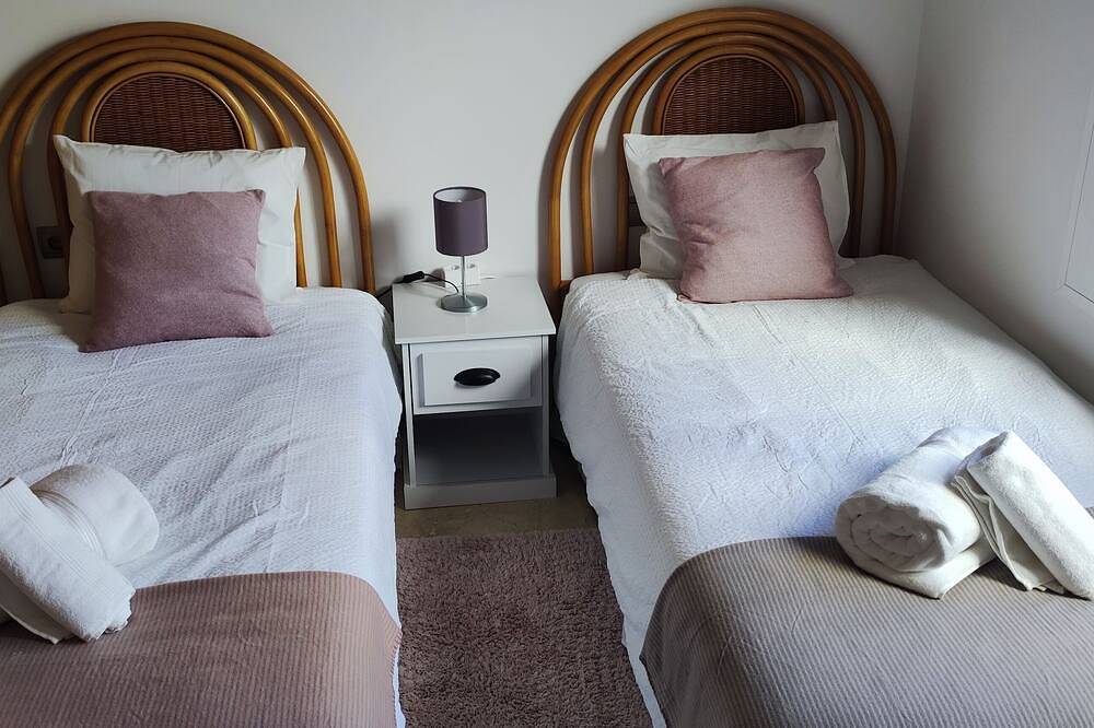 Hel lejlighed, The beach house in Playa de La Alcaidesa, San Roque