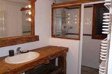 Chalet pour 6 Personnes dans Thônes, Région d'Annecy, Photo 4