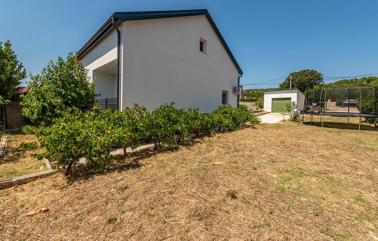 Ferienhaus für 6 Personen, mit Garten und Terrasse - 1
