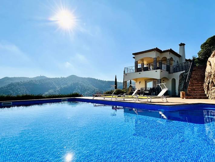 Villa pour 8 personnes, avec jardin à Sant Feliu de Guíxols