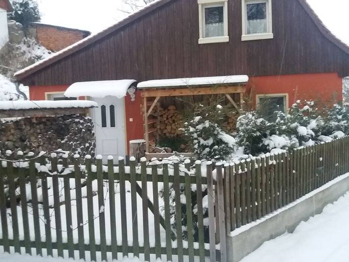 Ferienhaus für 4 Personen, mit Garten in Hainewalde