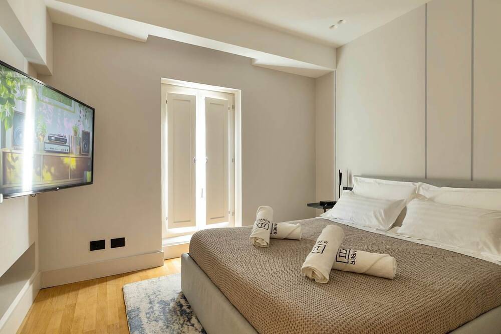 Lussuosa Spaziosa Townhouse con 2 Camere da Letto nel Centro Storico di Olbia in Terranoa/Olbia, Olbia