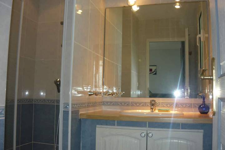 Location de vacances pour 3 personnes, avec terrasse et jardin à Vic-la-Gardiole - 3