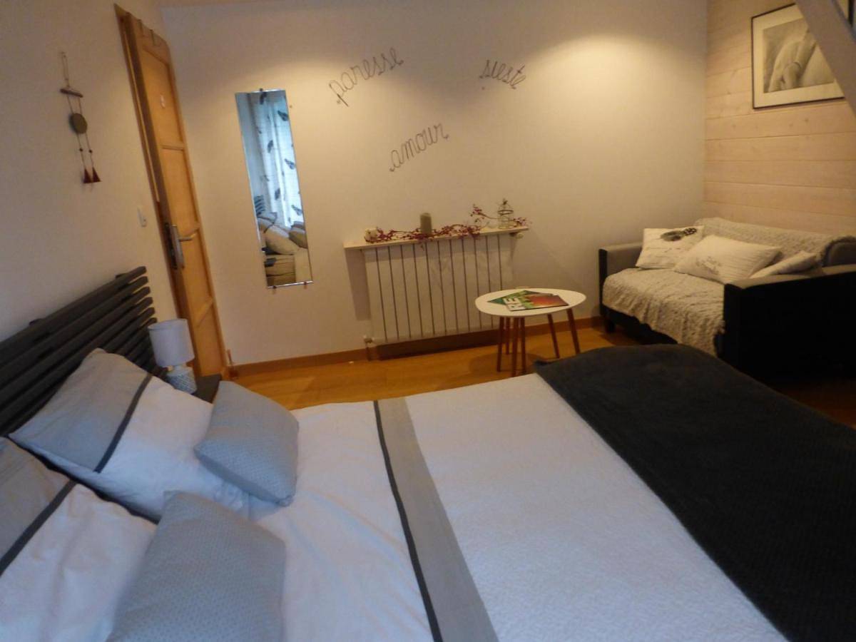 Double Room with Pool View in La Rochelle, Région de La Rochelle