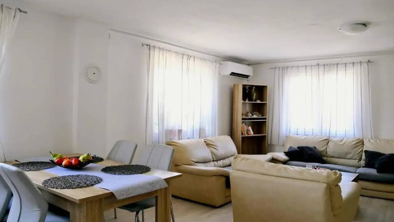 Ferienhaus für 8 Personen (160 m²) in Krk in Gostinjac, Krk