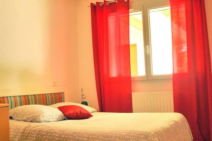 Location de vacances pour 8 personnes, avec jardin à Léognan - 4