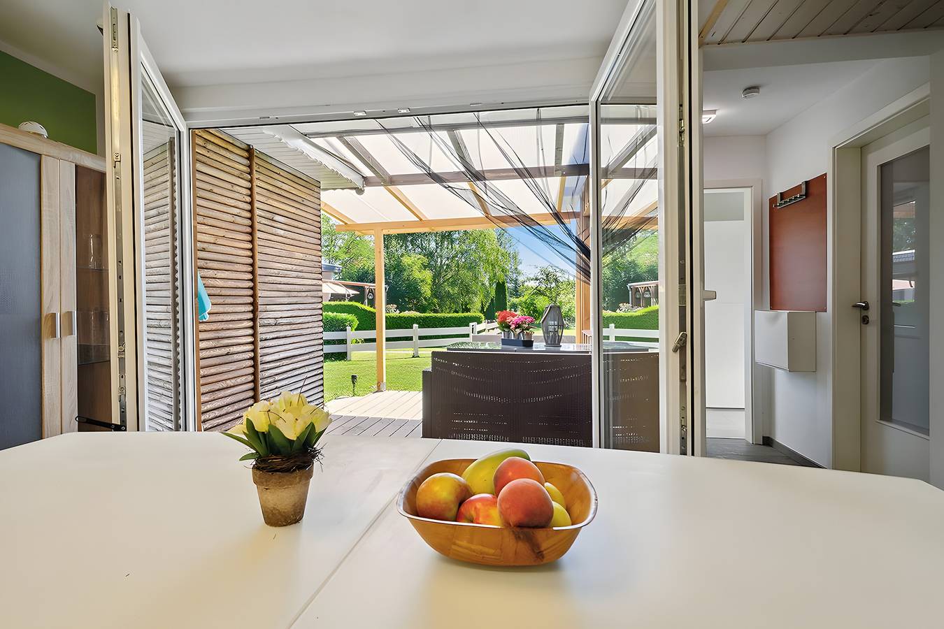 Ferienhaus 35 mit privater Terrasse, Gemeinschaftsgarten und Wlan in Bungalowdorf Zadelsdorf, Zeulenroda-Triebes
