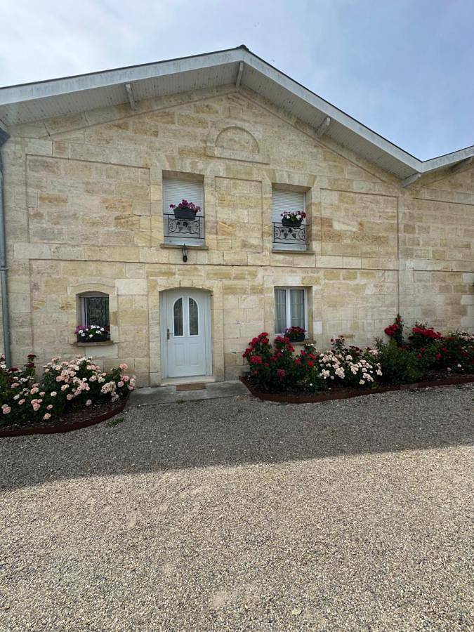 Location de vacances pour 6 personnes, avec Jacuzzi et Vue à Saint-Louis-de-Montferrand