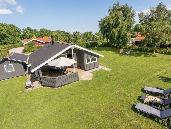 Ferienhaus für 5 Personen, mit Terrasse und Sauna in Mommark