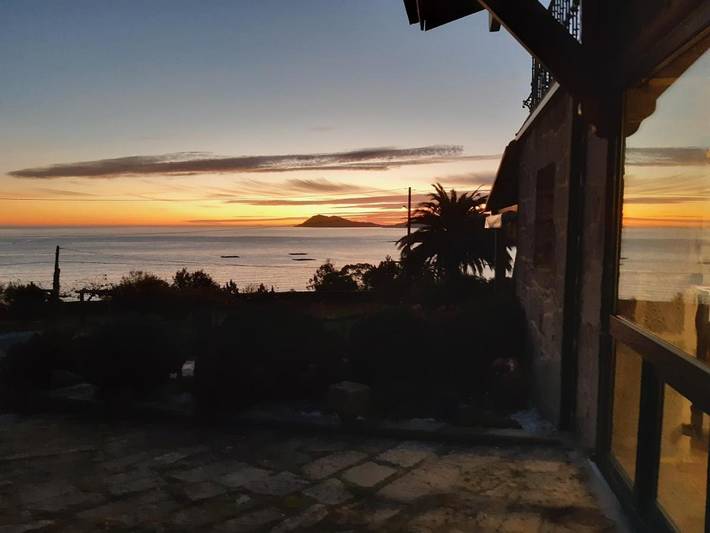 Casa de huéspuedes para 3 personas, con terraza y vistas además de piscina y jardín en Rias Baixas - 3