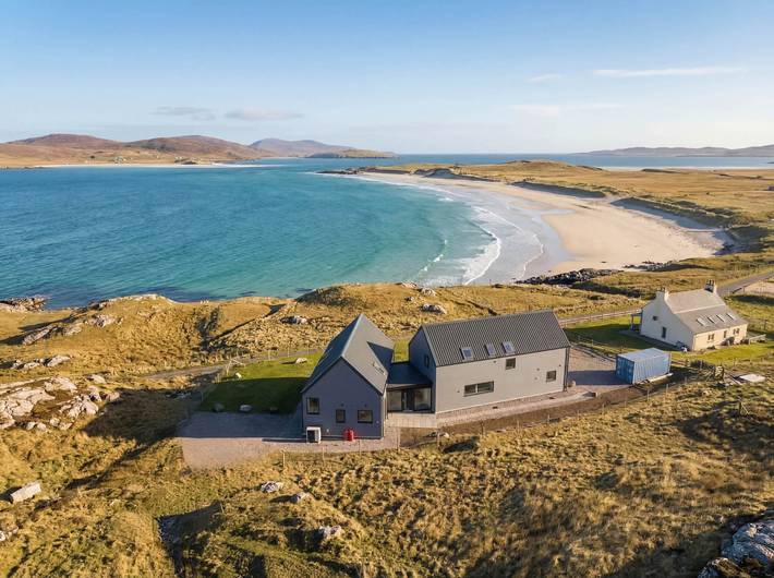 Holiday home for 8 people, with garden in Lewis and Harris