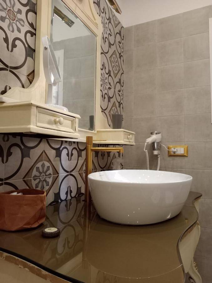 Double or Twin Room with Private Bathroom in Faenza, Provincia di Ravenna