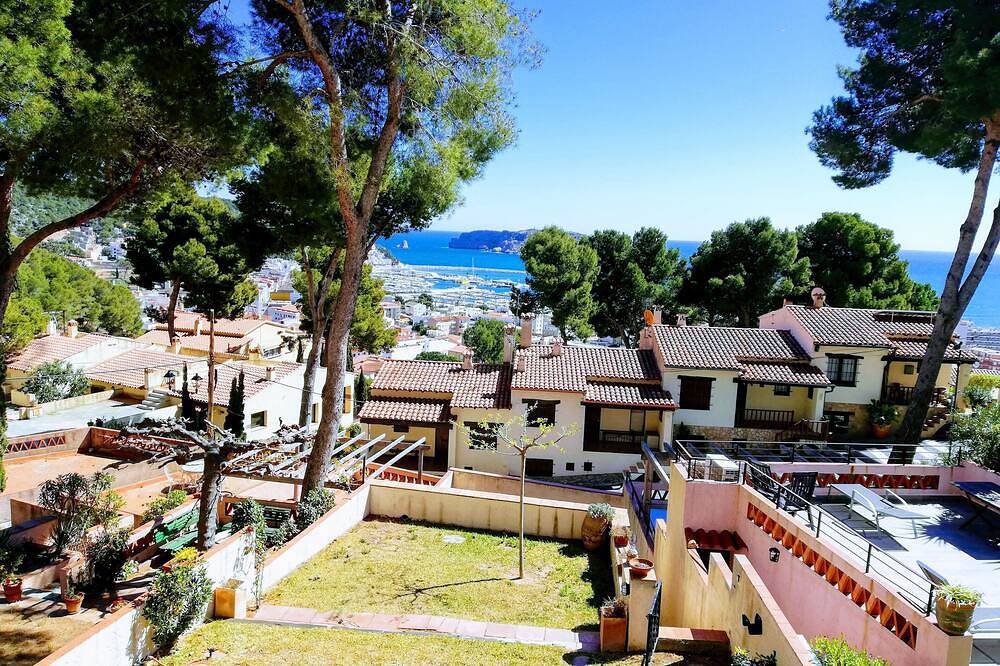 L Estartit: Casa mediterránea acogedora y familiar (Hutg-012495) in L' Estartit, Estartit