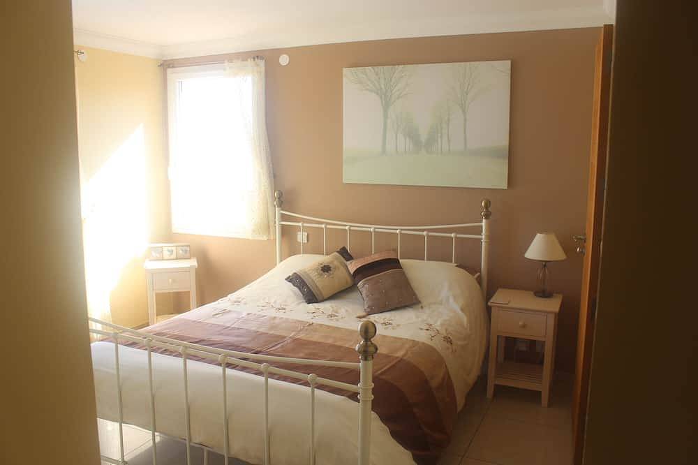 Mediterranean villa with pool and magnificent sea views in La Côte Vermeille, Cerbère