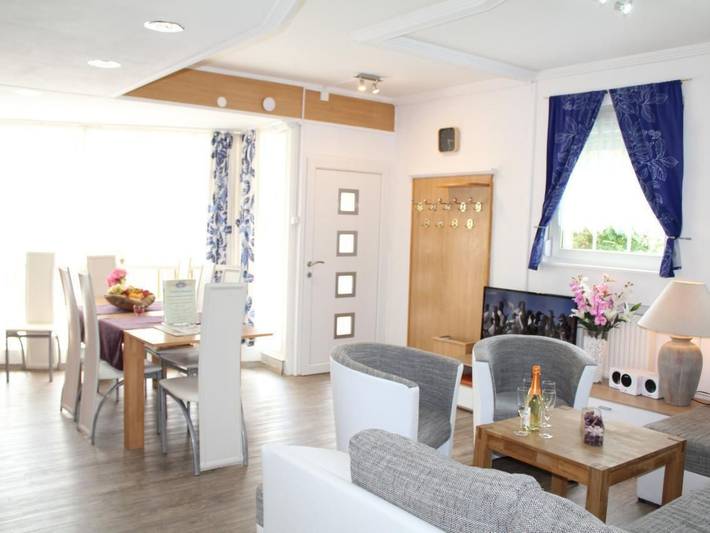 Ferienwohnung für 6 Personen, mit Garten und Sauna sowie Terrasse, mit Haustier in Daun - 4