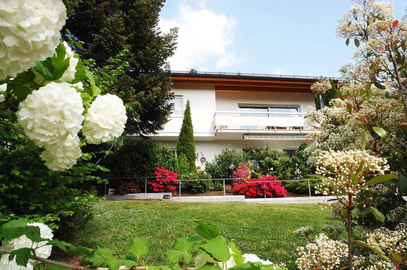 Ganze Wohnung, Apartment 'Talblickappartement - Whg 2' mit gemeinsamer Terrasse, Garten und Wlan in Seelbach, Mittlerer Schwarzwald