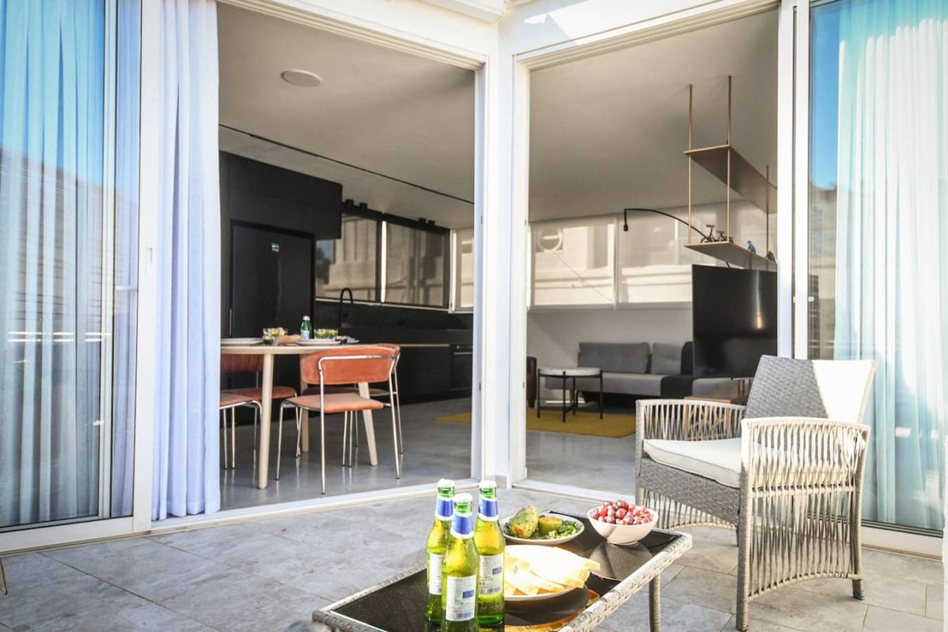 Appartamento intero, Modern Studio Apt with Balcony in Tel Aviv, Distretto di Tel Aviv