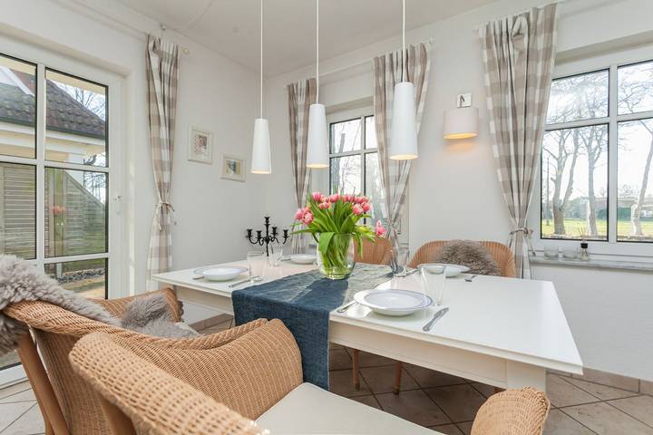Ferienhaus für 4 Personen, mit Garten und Ausblick, mit Haustier in Zingst - 2