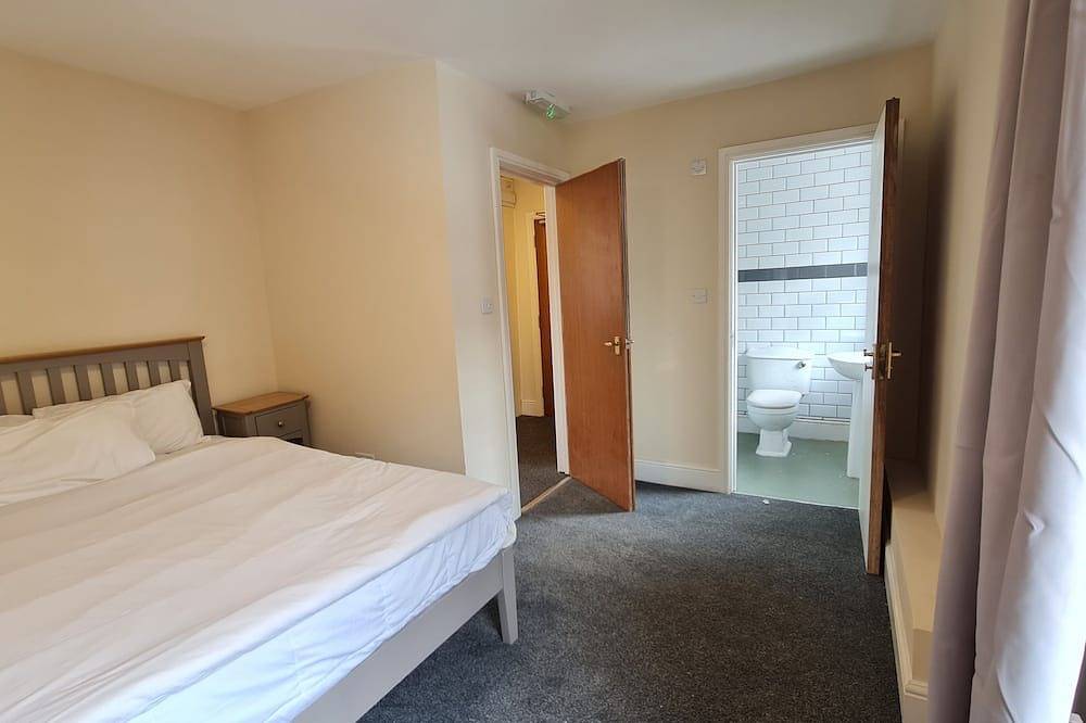 Apartamento entero, Apartamento-Confortable-Baño con ducha in Ashford, Región de Ashford
