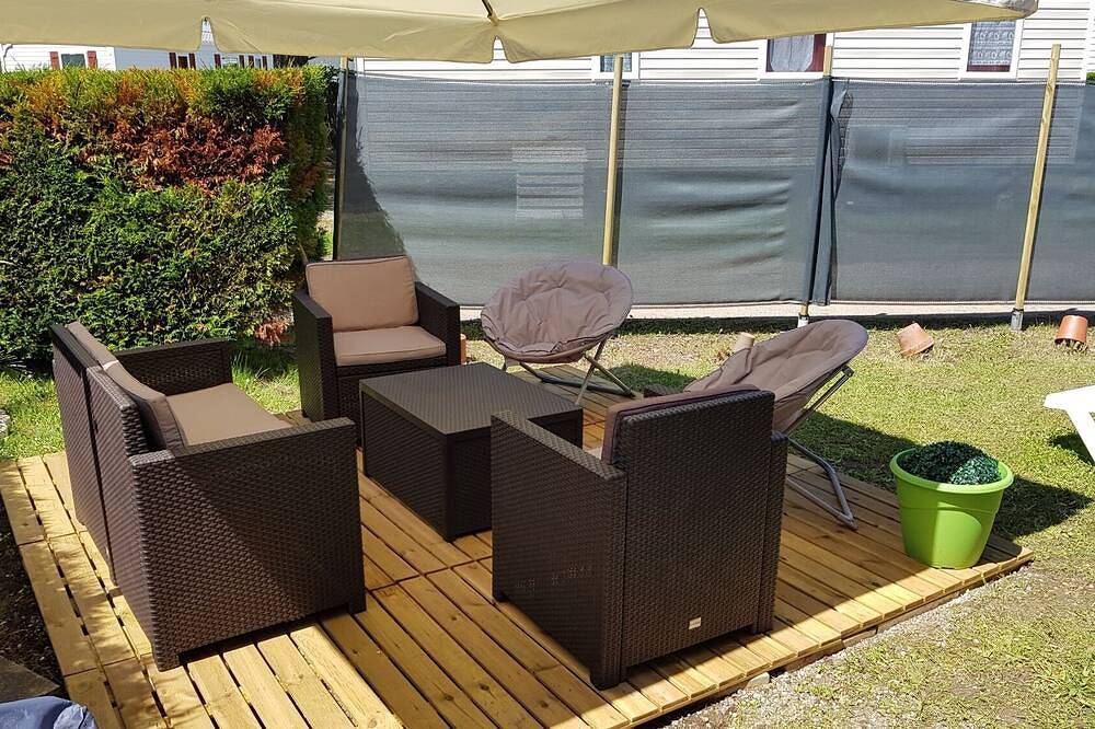 Mobil home 7 personnes tout confort in Lattes, Côte méditerranéenne (France)
