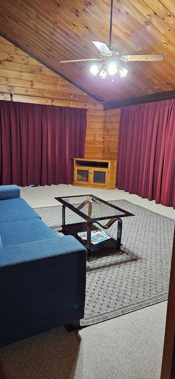 Holiday Letting for 6 People in Auckland Council, Photo 1