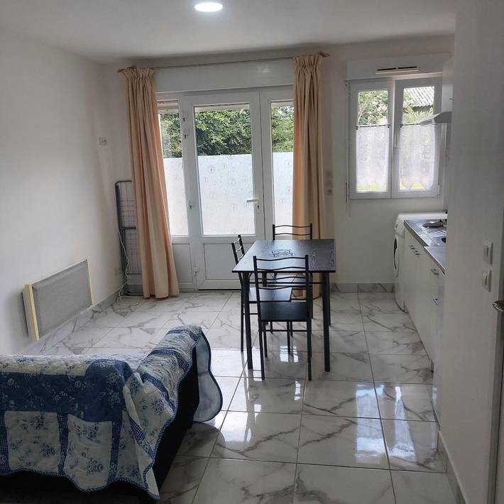 Gîte pour 2 personnes, avec terrasse à Saint-Bômer-les-Forges