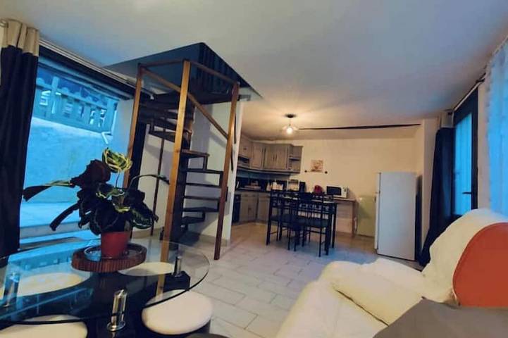 Casa de vacaciones para 4 personas, con terraza y jardín - 1