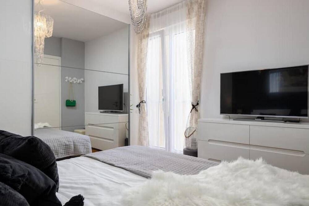 Appartamento intero, Amour Luxe 4- 80 m2 Kingsize-bett, Bürobereich in Spalato, Regione spalatino-dalmata
