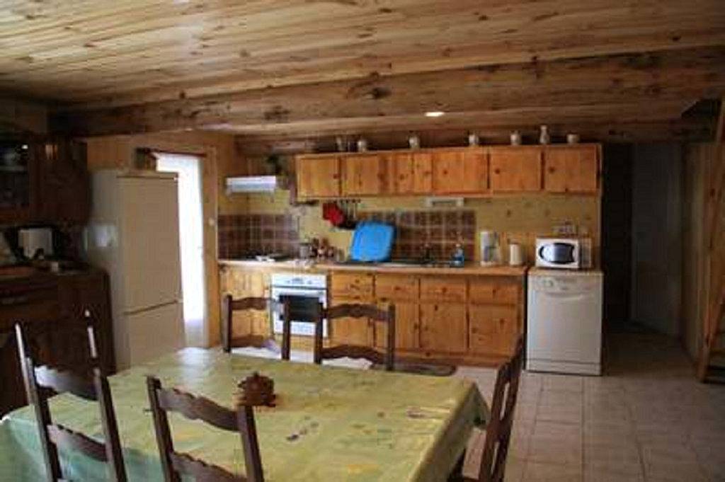 Loue maison de campagne 2 à 6 personnes in Saint-Privat-du-Dragon, Haute-Loire