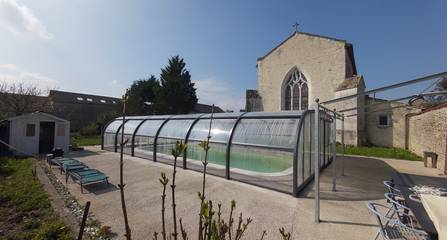 Gîte pour 2 personnes, avec jardin et piscine ainsi que jacuzzi et terrasse en Charente