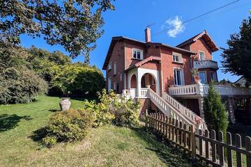 Gîte pour 8 personnes, avec jardin à Chargey-lès-Gray