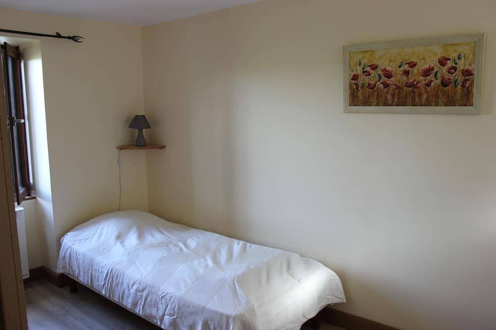 Gîte 3* au calme pour 4  proche Cluny, Tournus, Taizé, Cormatin in Champagny-sous-Uxelles, Région de Chalon-sur-Saône