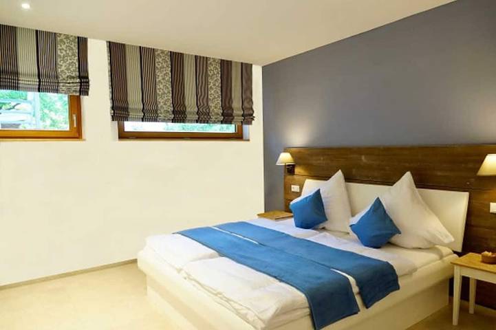 Ferienwohnung für 5 Personen, mit Terrasse und Garten in Breisach am Rhein - 2