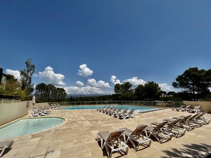 Maison de vacances pour 4 personnes, avec terrasse et piscine, animaux acceptés - 1