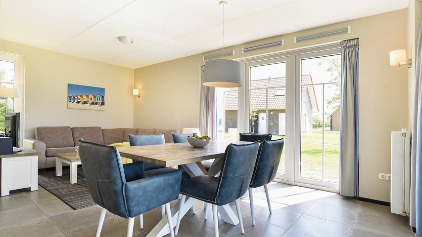 Dormio Strand Resort Nieuwvliet-Bad — Schoondijke Extra Luxus in Nieuwvliet, Zeeuwse Kust