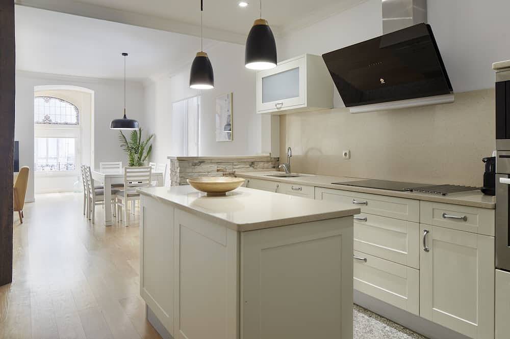 Entire apartment, Always Easy I Bidea in Playa de la Concha, San Sebastian