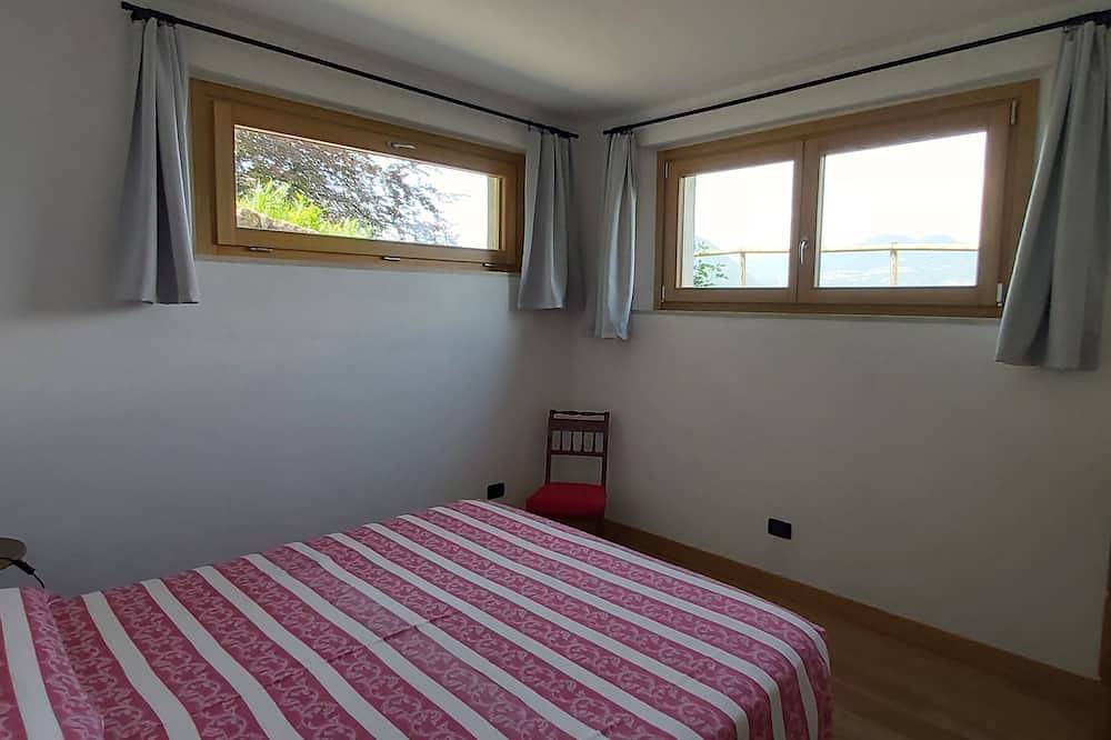 Villa privaten atemberaubenden Blick auf den Lago d'Iseo - Sulzano in Sulzano, Catena Bresciana Occidentale