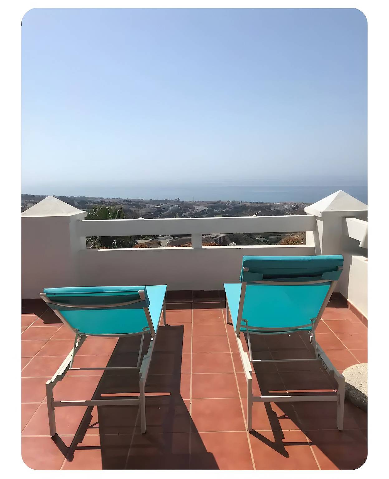 Entire apartment, Apartment 'Siete Colores Rincón De La Victoria' with Sea View, Shared Pool and Private Terrace in Rincón de la Victoria, Costa del Sol