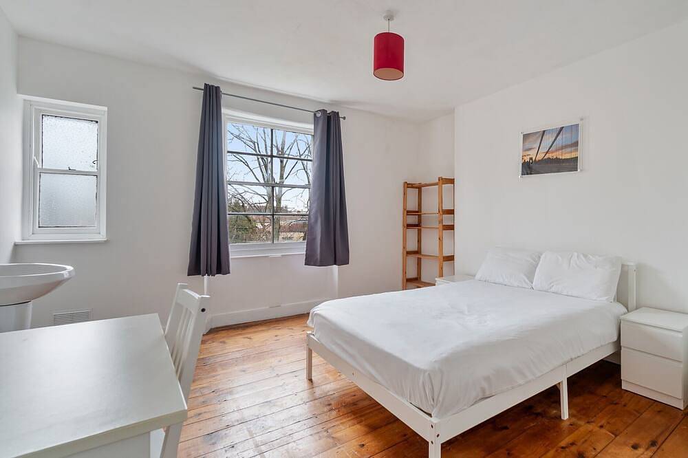 Groß-Doppelzimmer-Gemeinsames Badezimmer in Bristol, Südwestengland