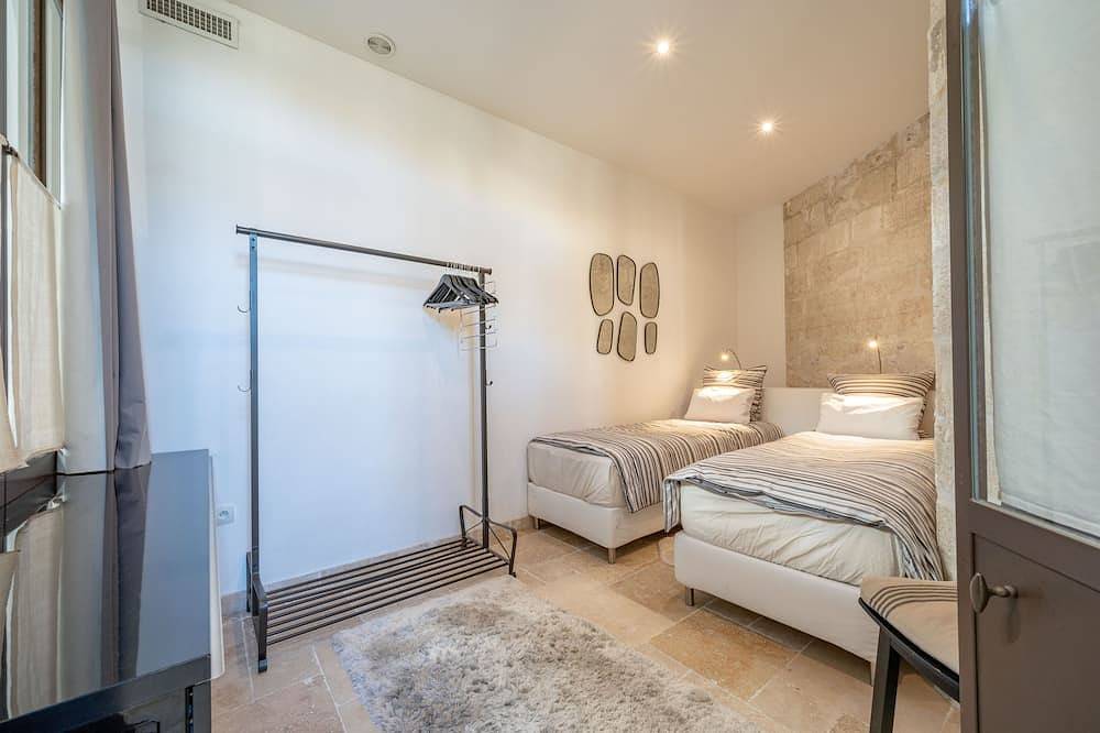 Appartement entier, Loft dans une église du 13ème siècle au coeur d'Avignon in Avignon, Vaucluse