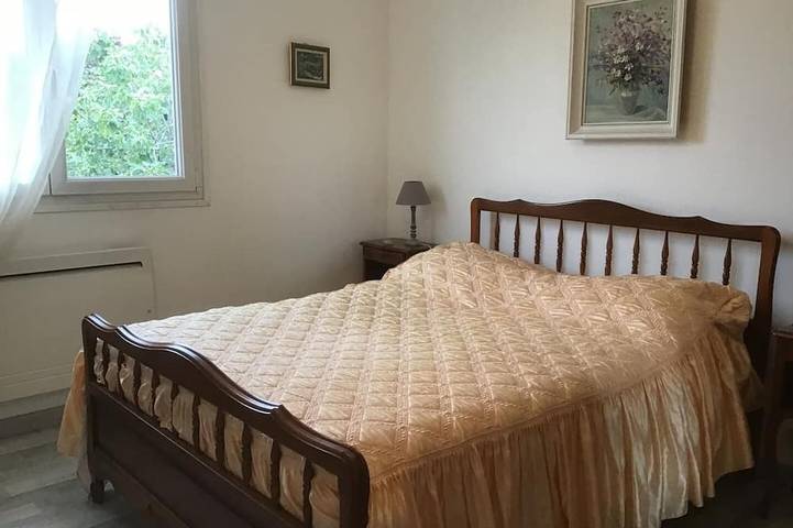 Location de vacances pour 5 personnes, avec jardin et balcon à Pont-du-Château - 4