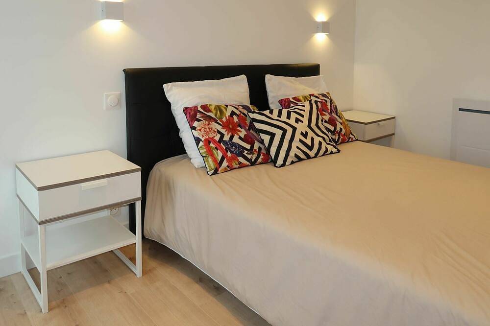 Beautiful apartment in villa for 4 people with Wifi in Plozévet, Côte de Cornouaille