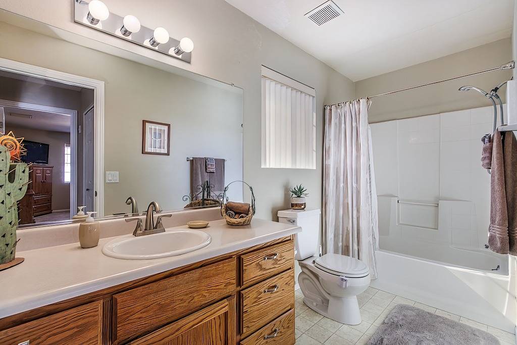 Sparkling Clean Home ... ab 129 Usd pro Nacht !! in Lake Havasu City, Mohave County