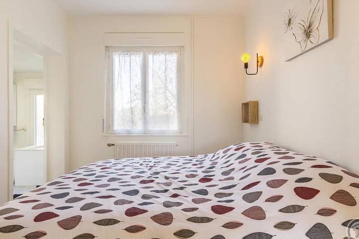 Gîte pour 8 personnes, avec jardin, animaux acceptés à Montmartin-sur-Mer - 2